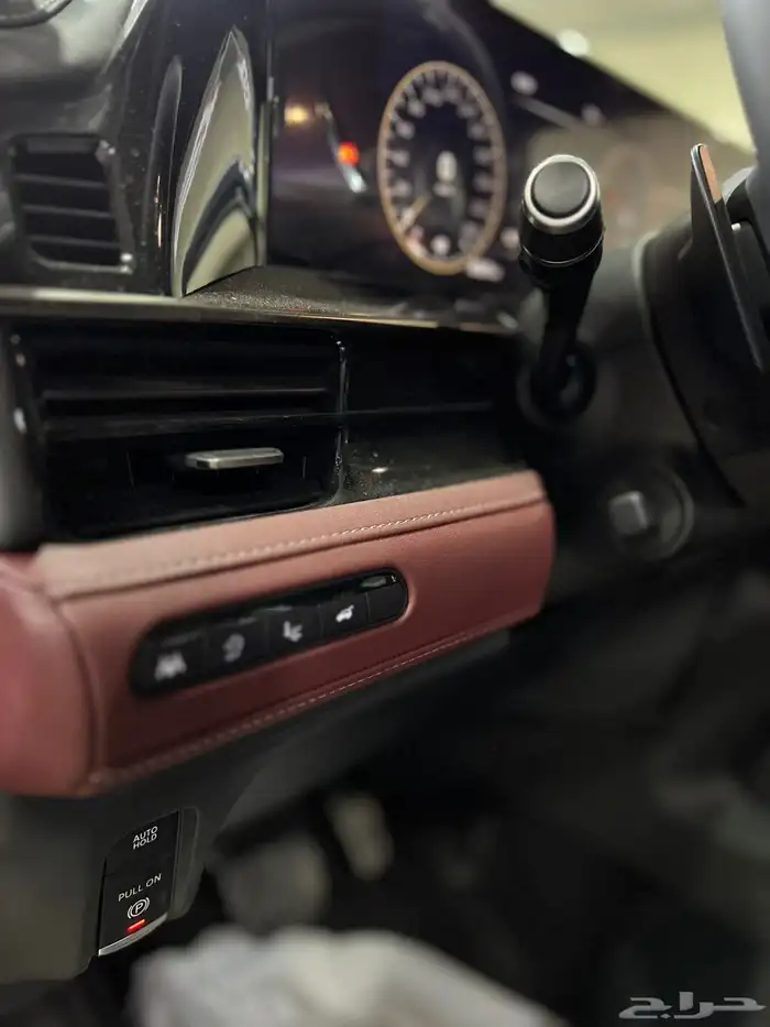 انفنتي QX80 أوتو جراف اعلى فئه اصفار جديد 22