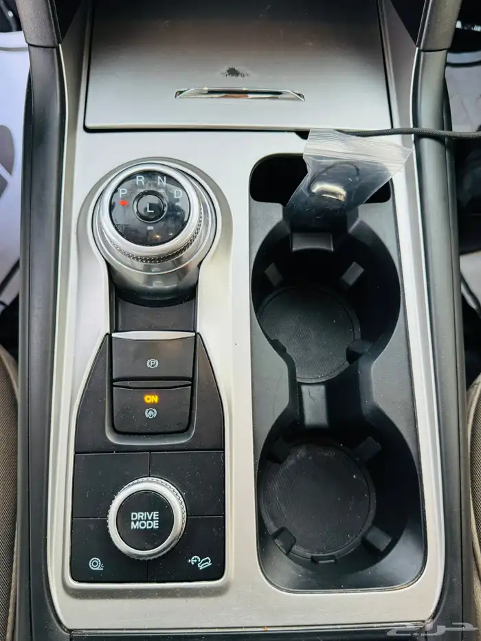 للبيع فورد اكسبلور نص فل دبل 6 سلندر 25