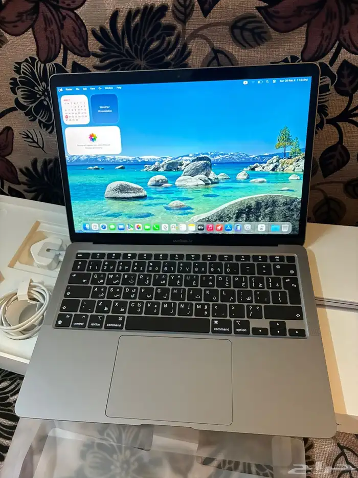 ماك بوك آير استخدام حشمه شبه جديد M1 2
