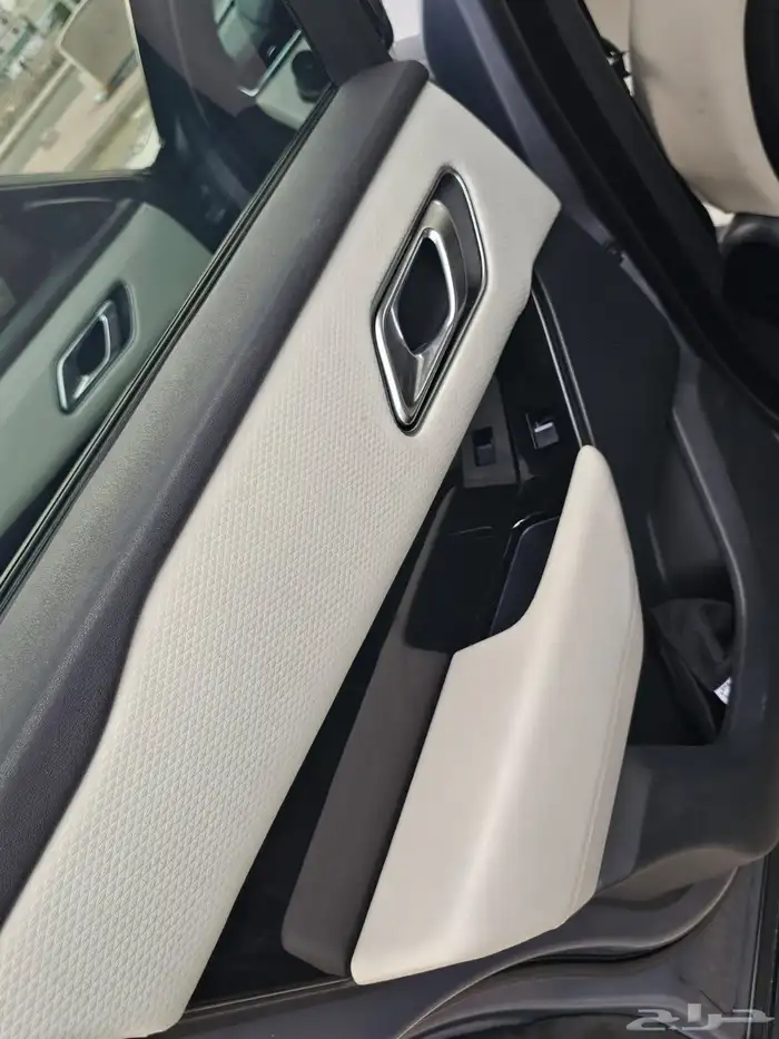 رنج روفر فيلار 2018 سعودي 11