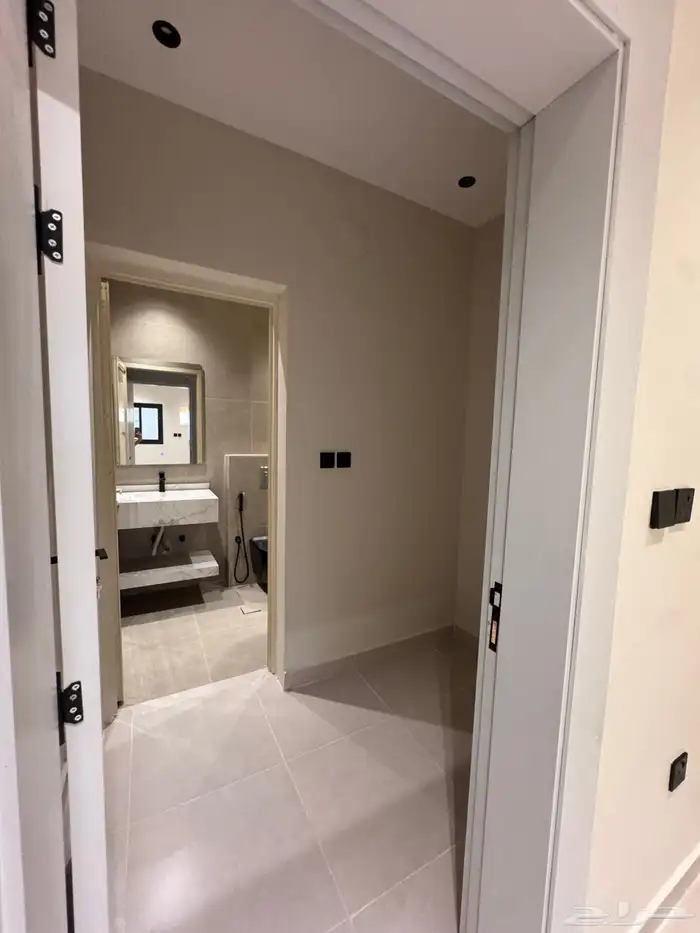 شقق مستقله للبيع بحي السويس 11