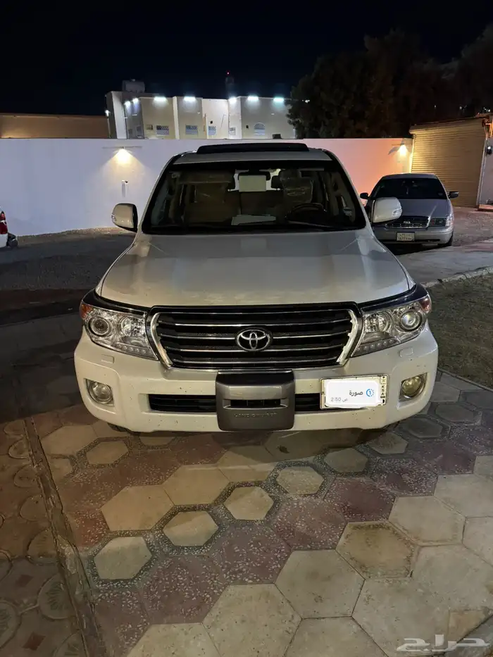 لاندكروز 2013 جي اكس ار 8 سلندر 5