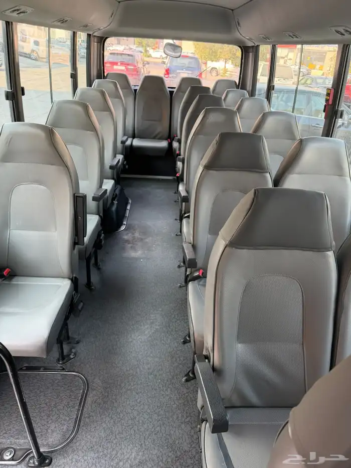 باص كاونتي 2020 ديزل نضيف للمستخدم عالفحص 2