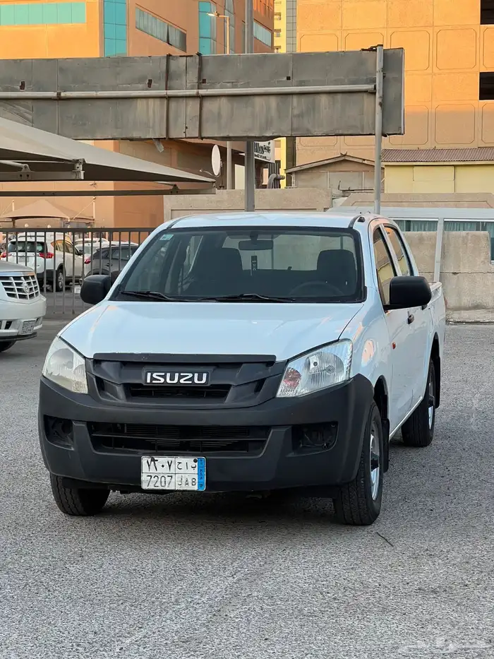 ايسوزو ديماكس 2015 ديزل غمارتين ممشى قليل 8