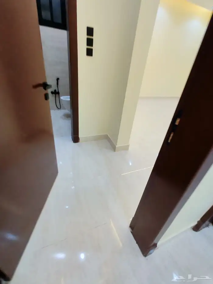 للبيع شقق ارضي و علوي مع سطح بمداخل مستقلة تماما من600 الف 21