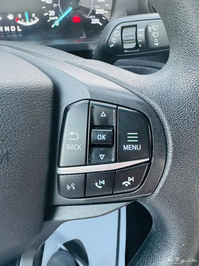 للبيع فورد اكسبلور نص فل دبل 6 سلندر 19