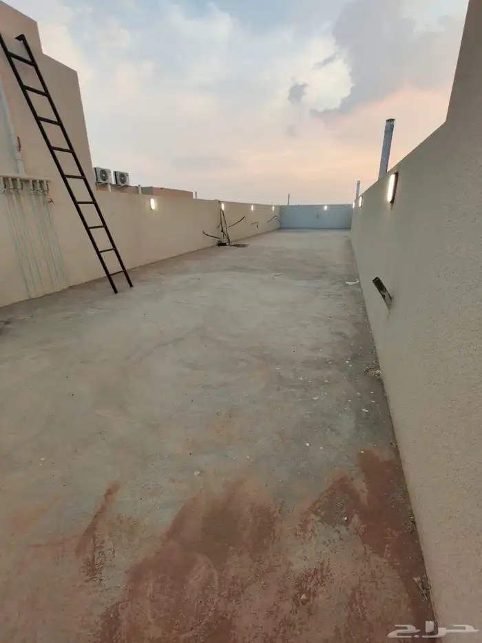 للبيع شقق ارضي و علوي مع سطح بمداخل مستقلة تماما من600 الف 23