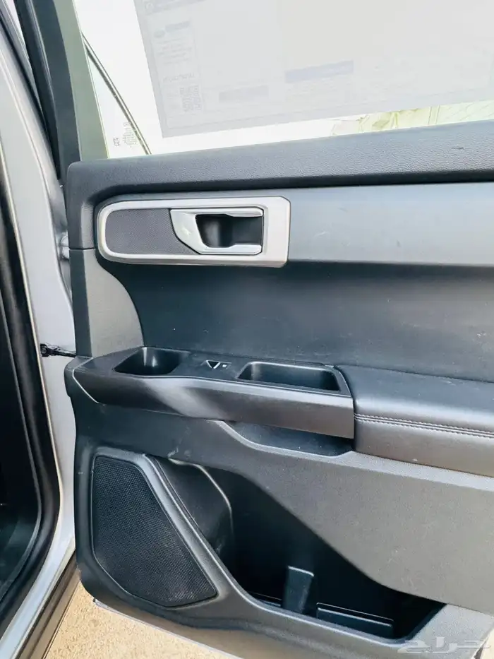 للبيع فورد اكسبلور نص فل دبل 6 سلندر 11