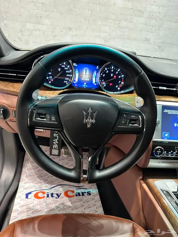 النوع مازيراتي الموديل 2016 العداد 66200 12