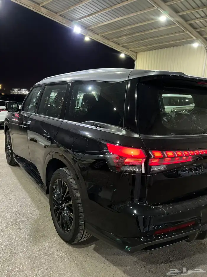انفنتي QX80 أوتو جراف اعلى فئه اصفار جديد 2