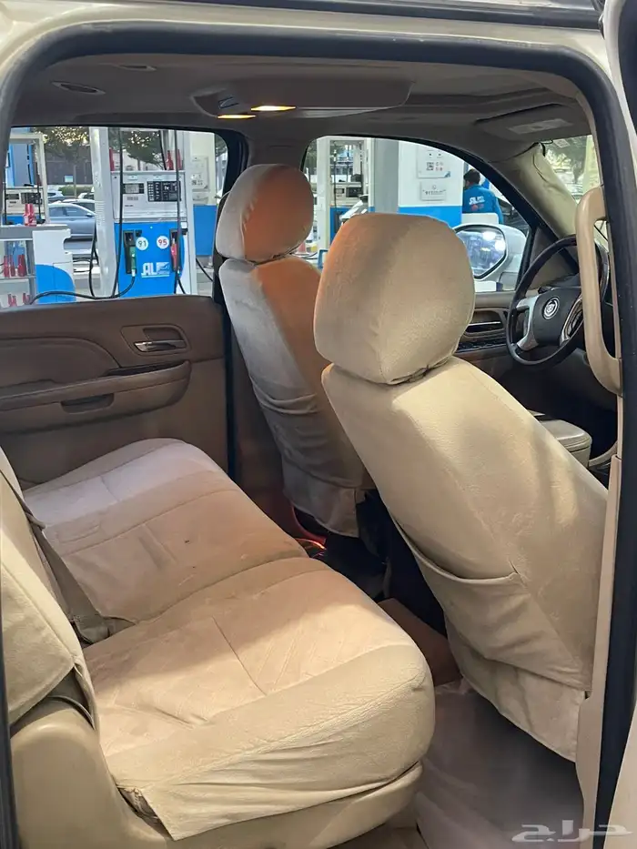 اسكاليد كاديلاك 2011 فل كامل للبيع 7