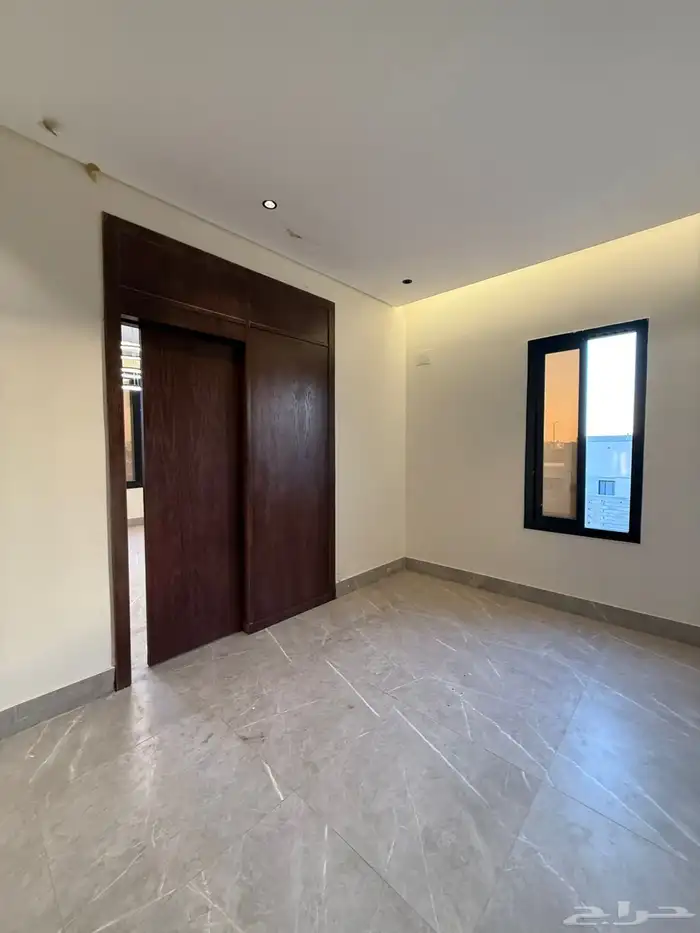 للبيع روف علوي الفلاح مشب خارجي السعر 580 3