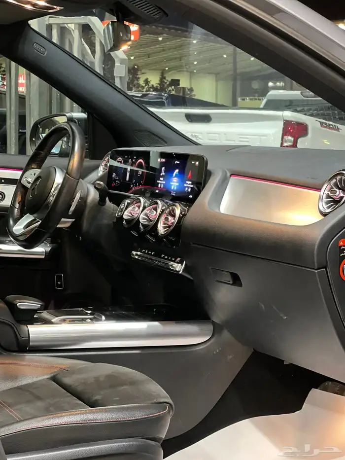 مرسيدس GLA200 موديل 2021 5