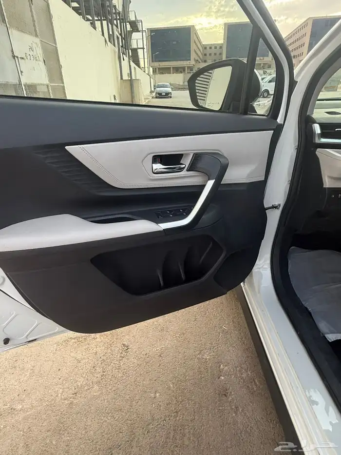 تايوتا - فيلوز 12