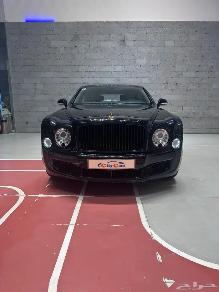 النوع بنتلي مولسان موديل 2011 عداد 100k الف 0