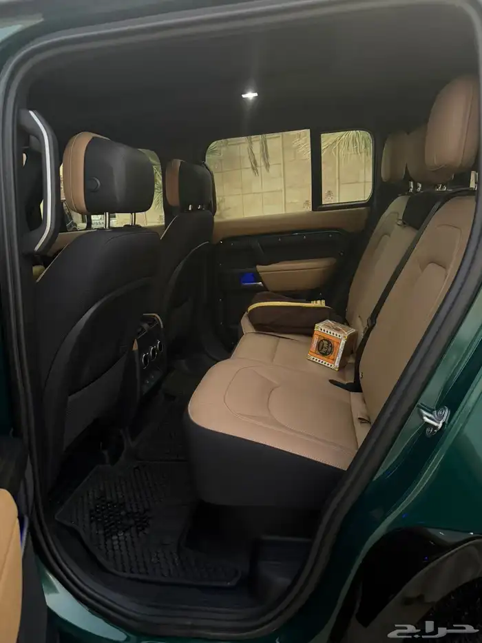 ديفندر X 110 2025 V6 ممشى قليل اعلى فئه كامل المواصفات 12