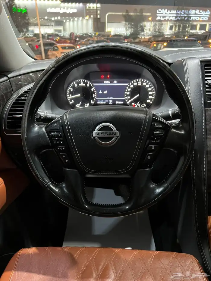 نيسان باترول بلاتينيوم موديل 2021 16