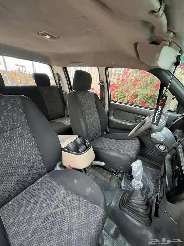 مستبيشي غمارتين 2003 4