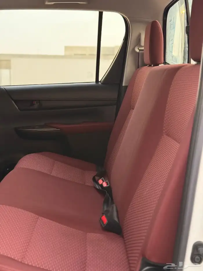 تويوتا هايلوكسGLXسعودي العداد 56 الف فقط 2019(شبه الجديد) 12