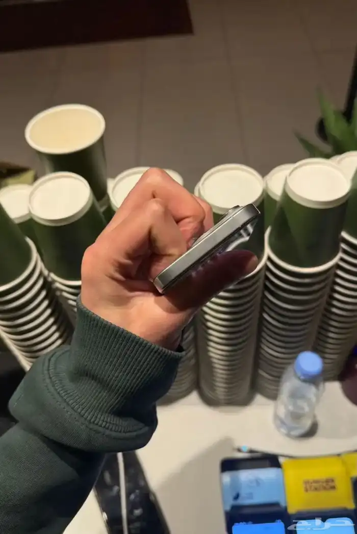 ايفون 16 برو نظيف 2