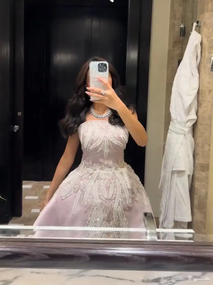فستان سهره او ملكة 0