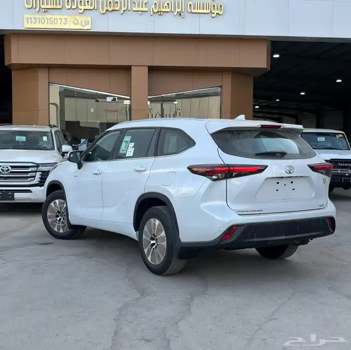 تويوتا هاليندر GLE 2025 2