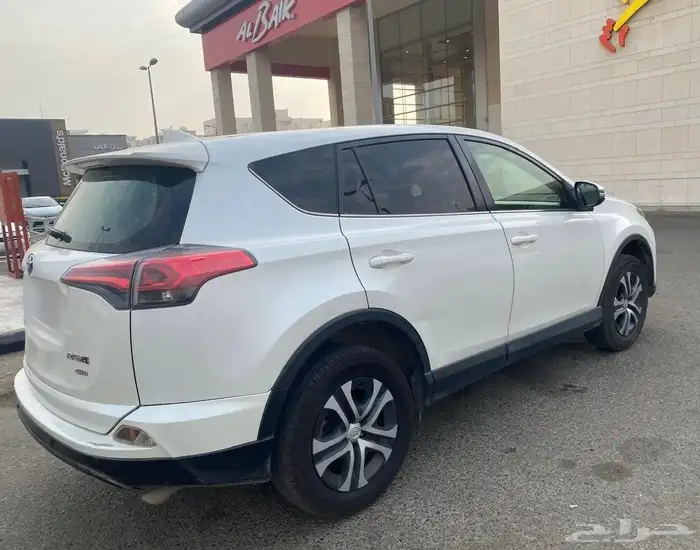 تويوتا راف فور 2018 دبل 4