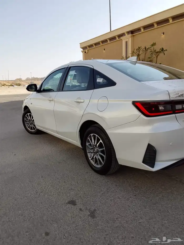 تويوتا يارس 2023 6