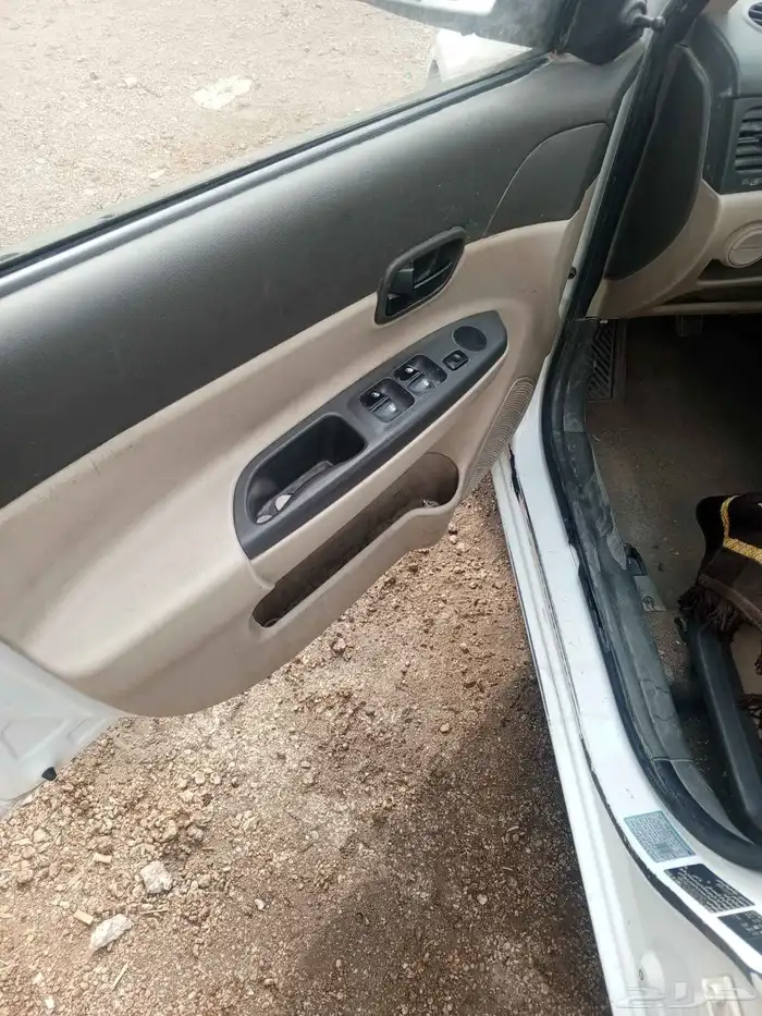 للبيع اكسنت 2011 استماره فحص جديد ممشي 400 قزاز كهرب 3