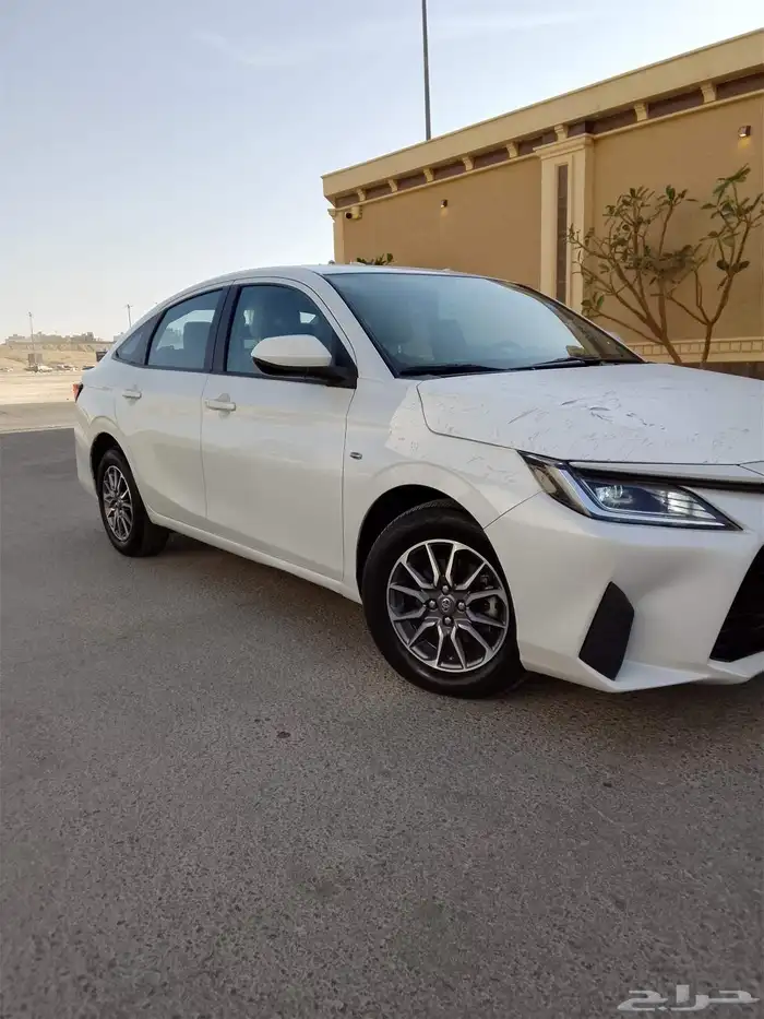 تويوتا يارس 2023 11