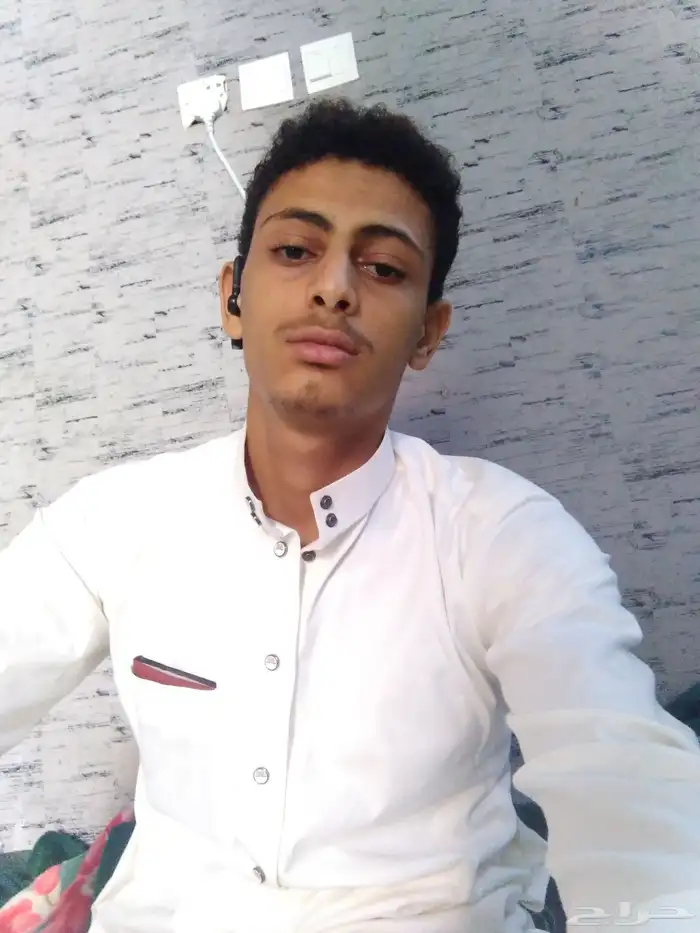 معلم بلاط يبحث عن عمل 0