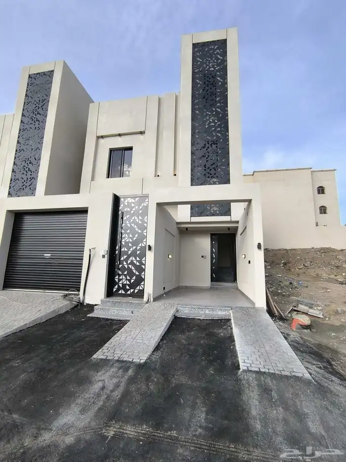 للبيع شقق ارضيه وارواف علويه مع ملحق في خميس مشيط حى الوسام. 2