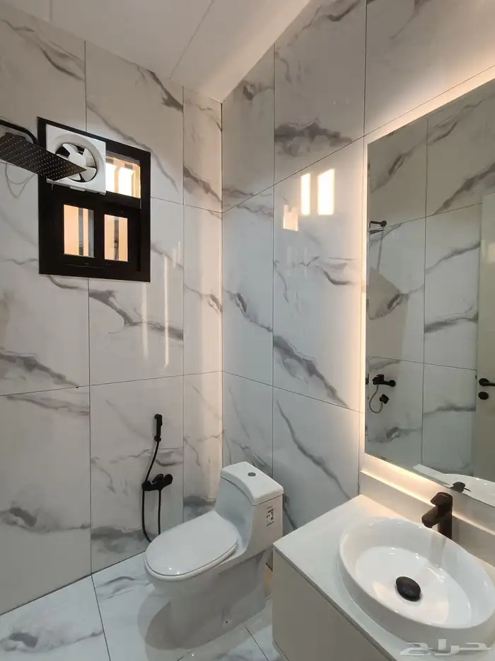 للبيع ارواف ارضيه وعلويه سطح بحوش ومدخل سياره 18