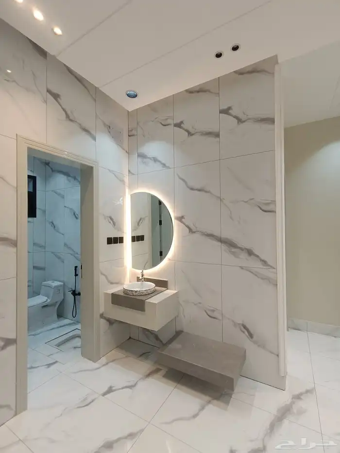 للبيع ارواف ارضيه وعلويه سطح بحوش ومدخل سياره 41