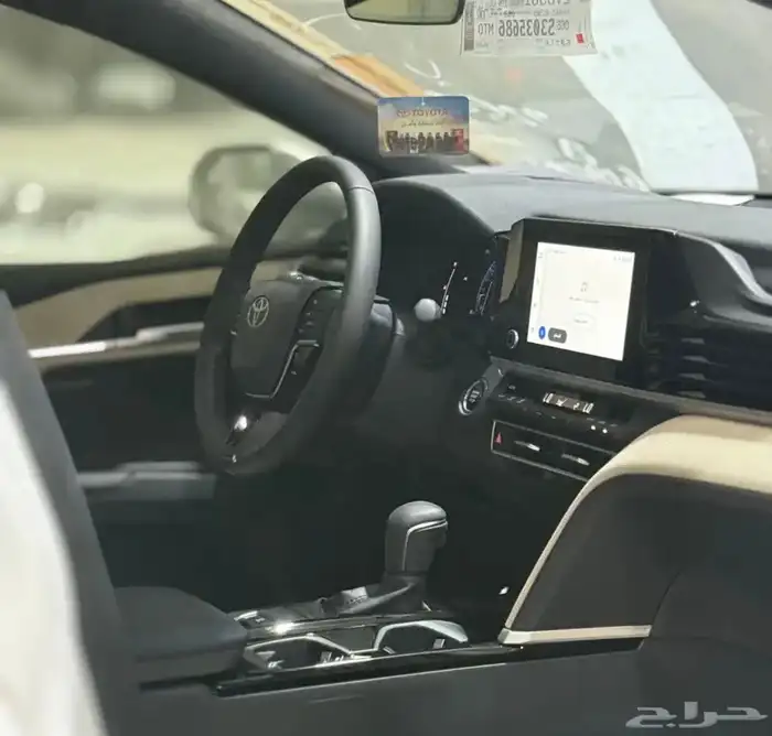 تويوتا كامري LE 2025 نص فل 8