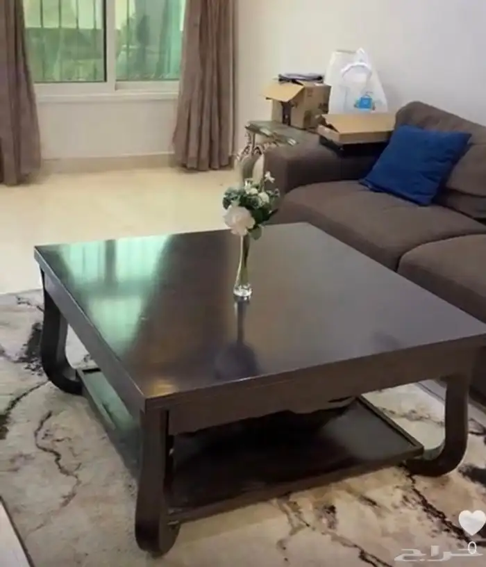 طاولا متر في متر 0