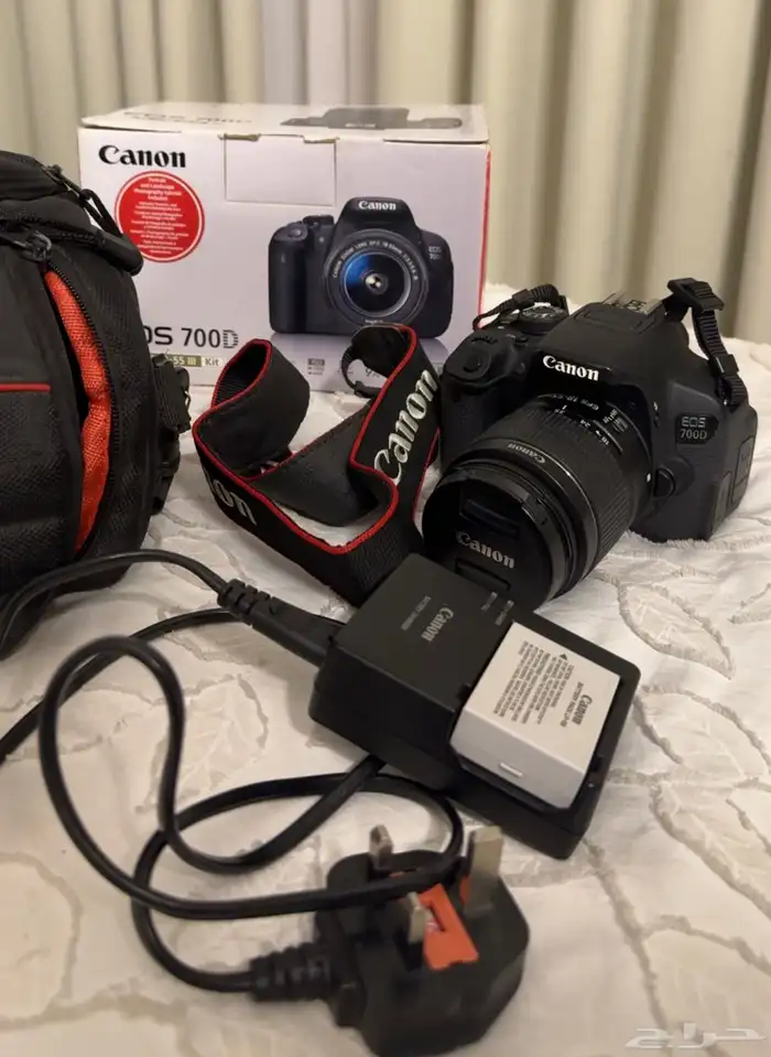 كاميرا كانون 700D للبيع 0