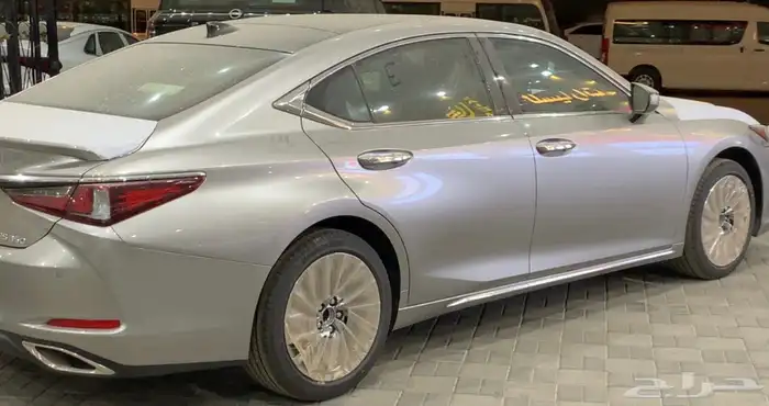 لكزس GS350 2025 1