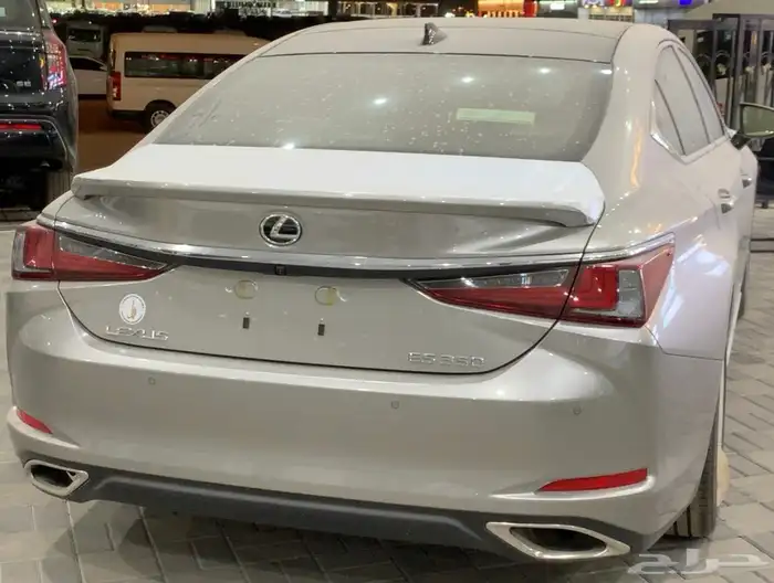 لكزس GS350 2025 2