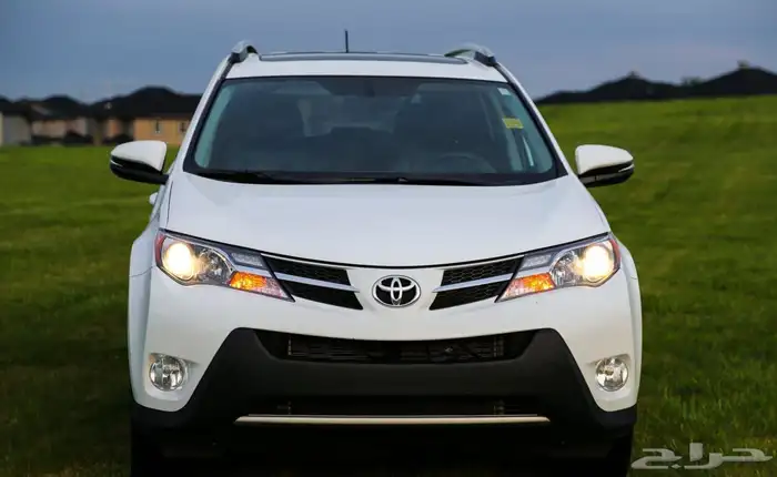 سياره رافور 2013 نظيفه ماشيه400 الف السعر37 الف وقابل لتقاو 0