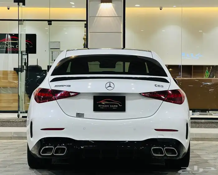 مرسيدس 2022 C300 ( بحالة الوكالة ) 3