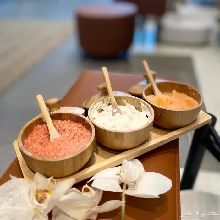 فرصة استثمارية  صالون نسائي راق  للتقبيل في الدمام الظهران 0