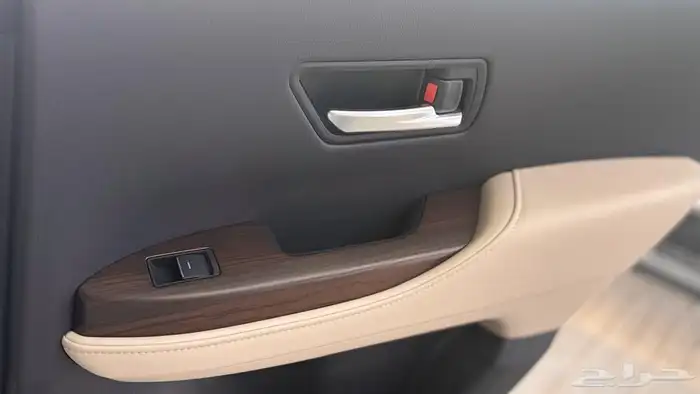 تويوتا لاند كروزر GXR -L4 8