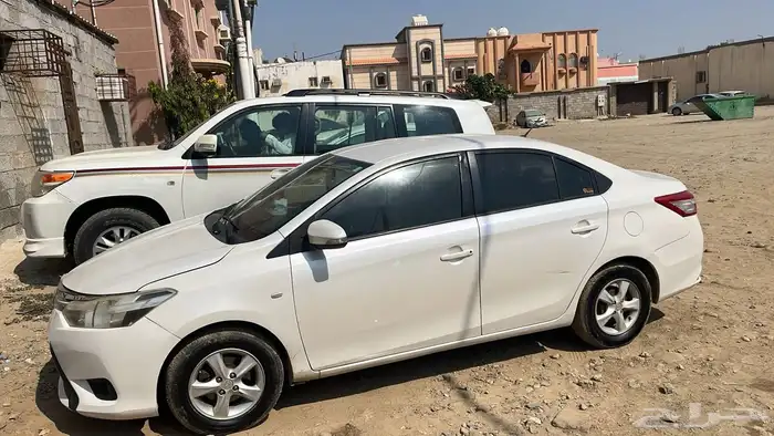 تويوتا يارس 2015 0