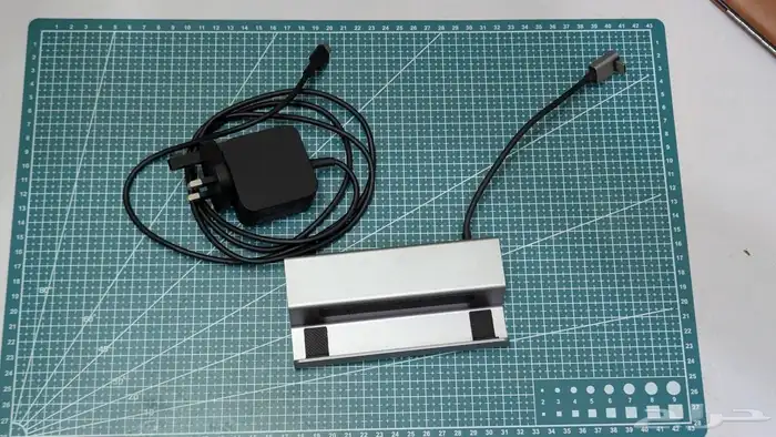 ستيم ديك steam deck 256GB مستخدم بحاله ممتازه مع مستلزماته 4