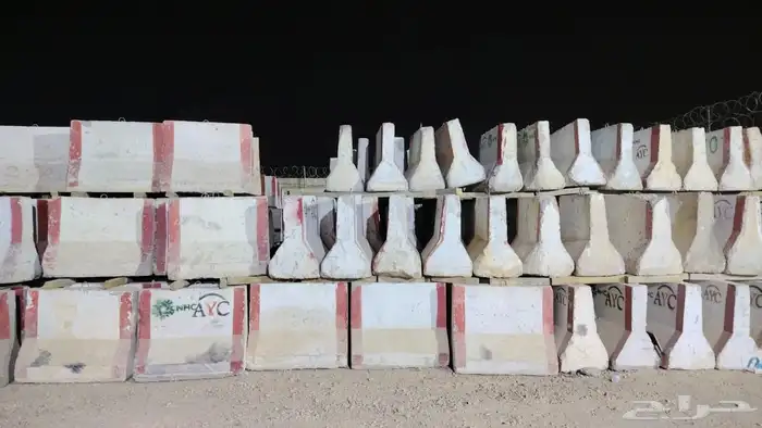 توريد حواجز خرسانيه مستخدمه 6