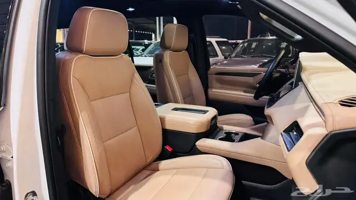 تاهو 2024 بريمير ( بحالة ممتازة ) 4