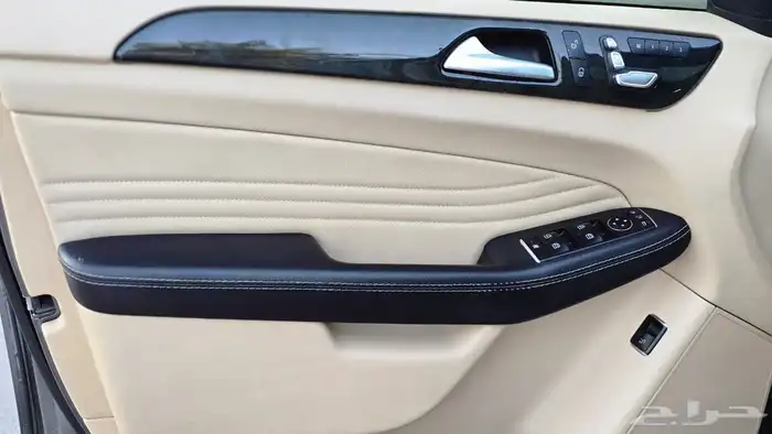 مرسدس GLE43 2017 10