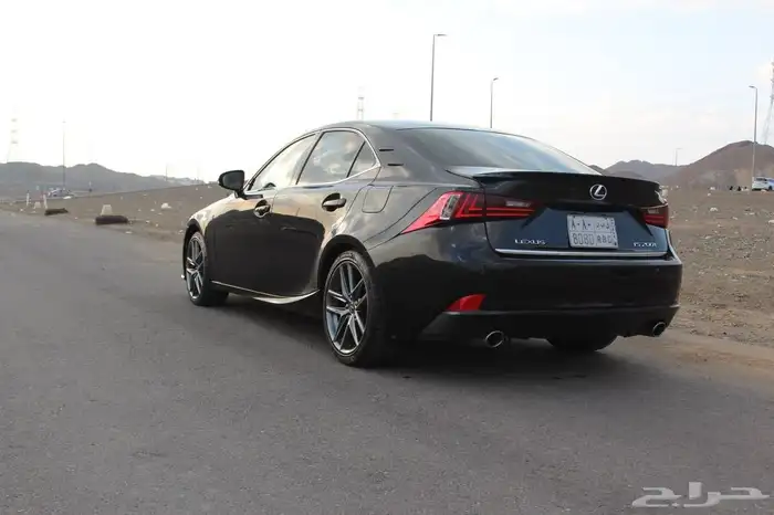 لكزس is 200 t 1