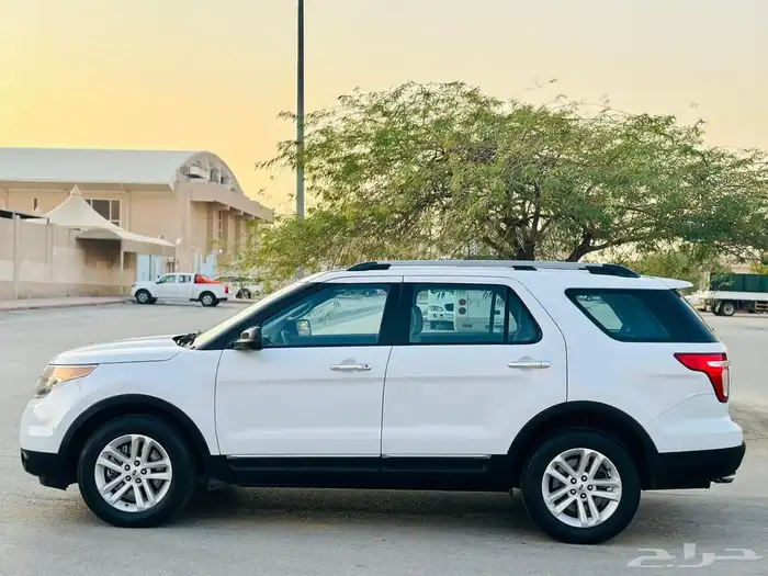 إكسبلور2014دبل بحاله ممتازه جدن 6